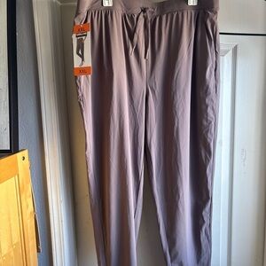 Kirkland Signature Women's Dusty Pink Joggers